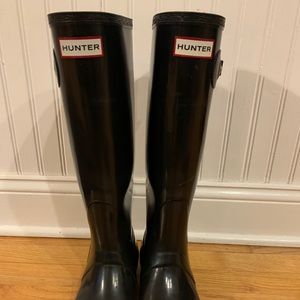 Tall Black Hunter Boots